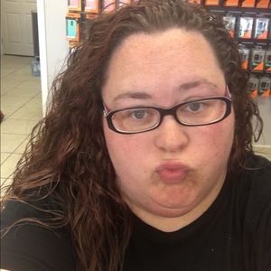 Meet your Posher, Sonya